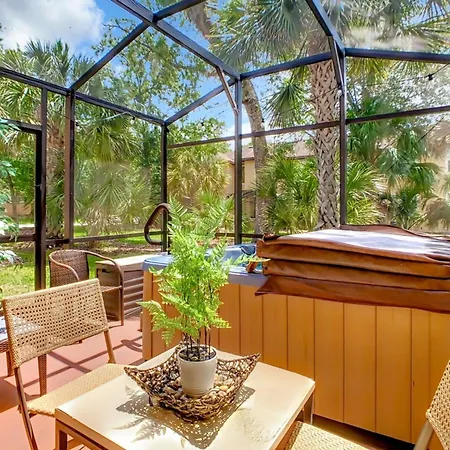 Luxury Townhome Near Disney W/ Resort Amenities